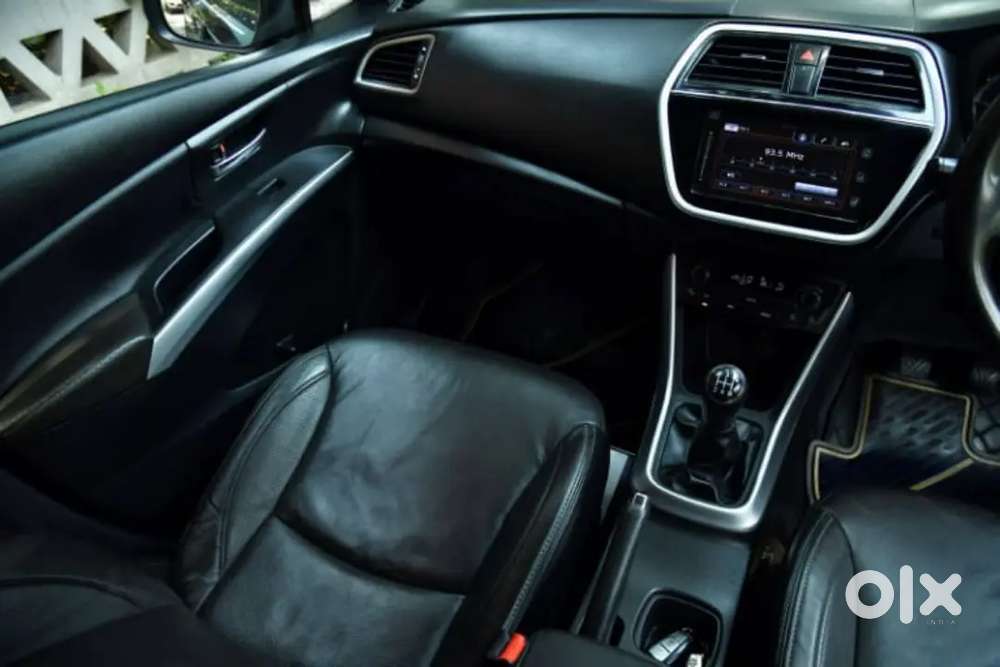 Maruti Suzuki S-cross 2020 Diesel Well Maintained All Service Records.