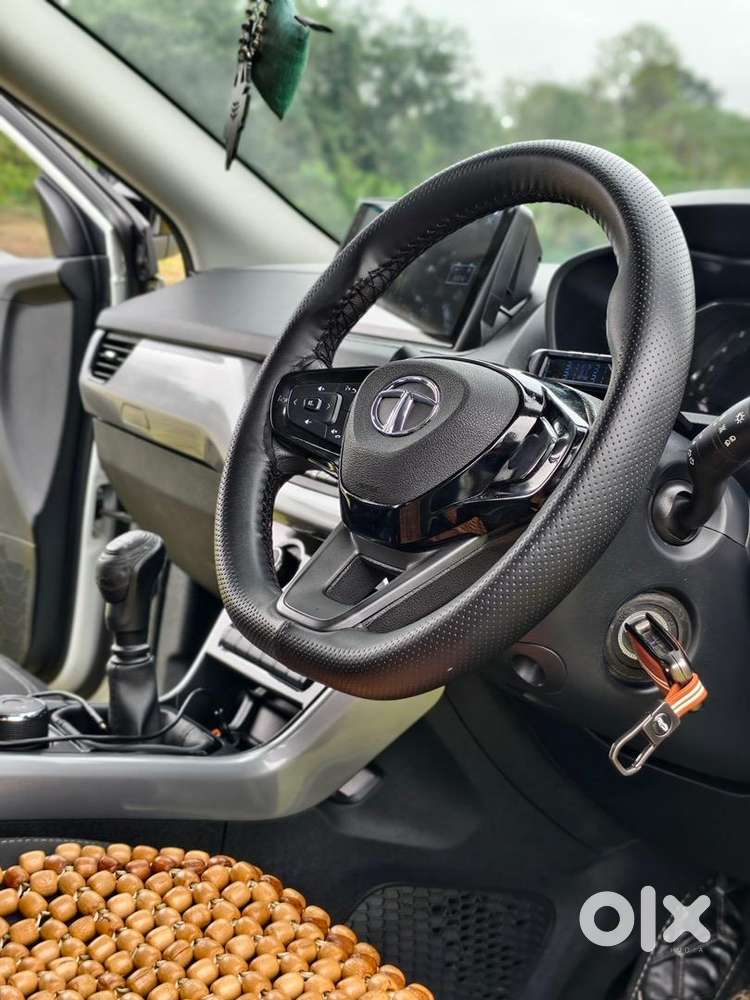 Urgent Sale – Moving Abroad!    Tata Nexon Xm Petrol (2021)