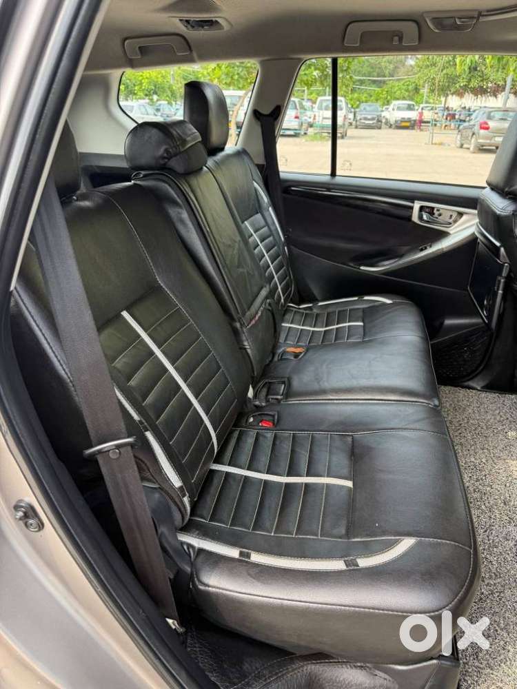 Toyota Innova Crysta 2.4 V 8 Str, 2018, Diesel