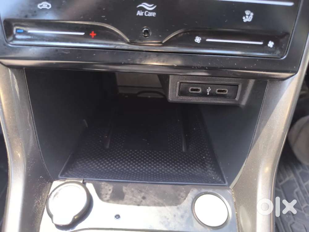 Volkswagen Taigun, 2025, Petrol