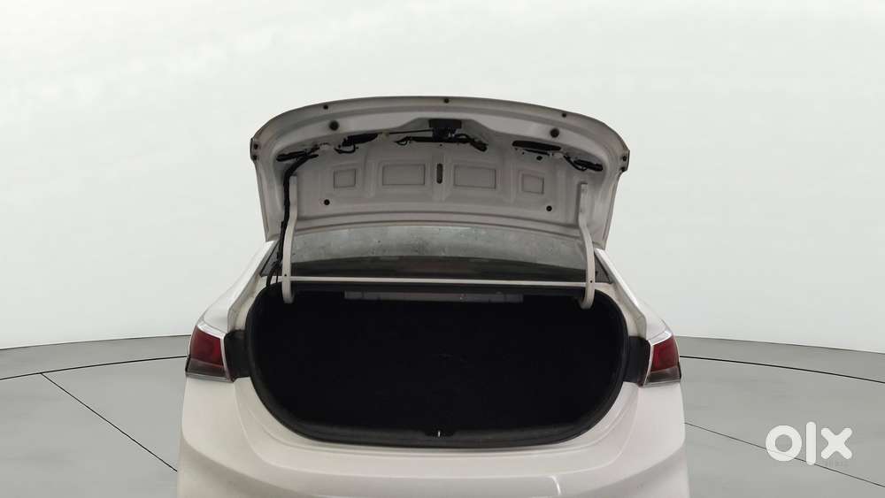 Hyundai Verna 1.6 Sx Crdi At, 2017, Diesel