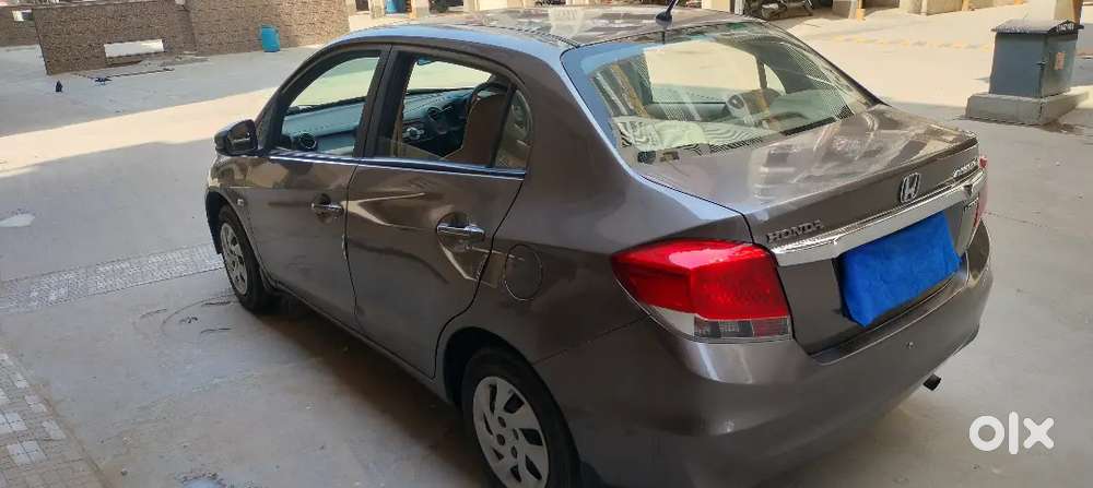 Honda Amaze 2015 Diesel Well Maintained