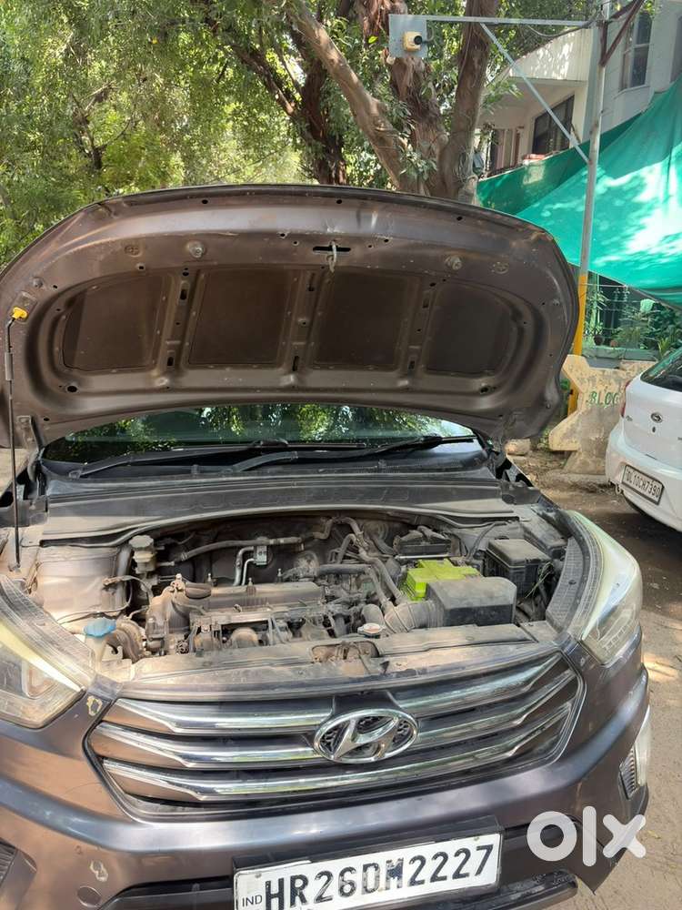 Hyundai Creta Petrol 2018 Top Model, Company Service Record No Bargain