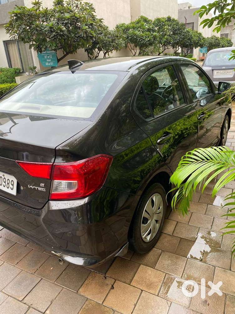 Honda Amaze 1.2 I-vtec S (manual) – Well Maintained