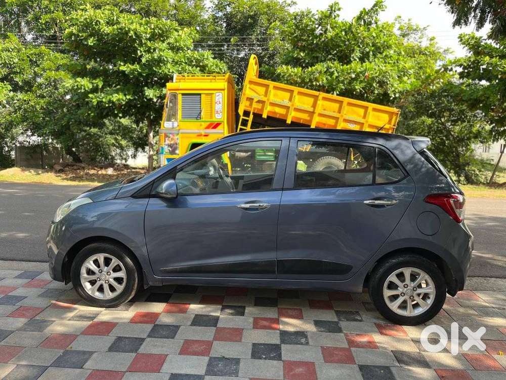 Hyundai I10 Asta At, 2015, Petrol