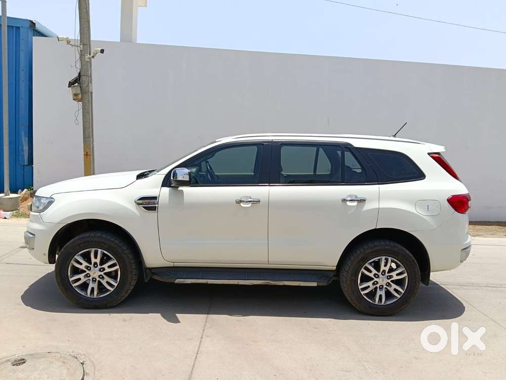 Ford Endeavour 3.2 Titanium 4x4 At, 2018, Diesel