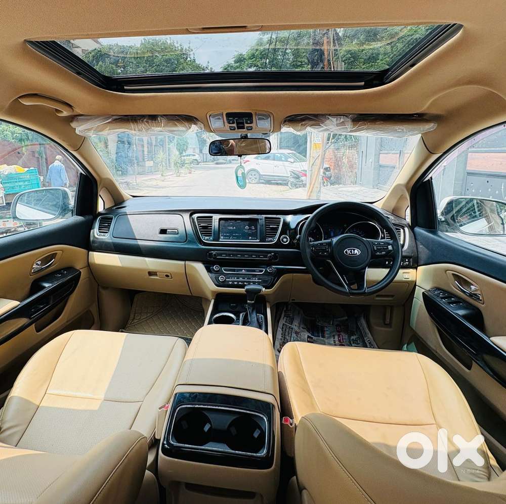 Kia Carnival Prestige, 2023, Diesel