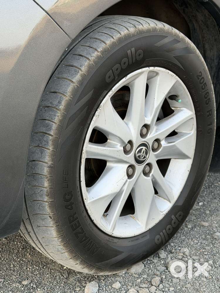 Toyota Innova Crysta 2.4 G Mt 8s, 2018, Diesel