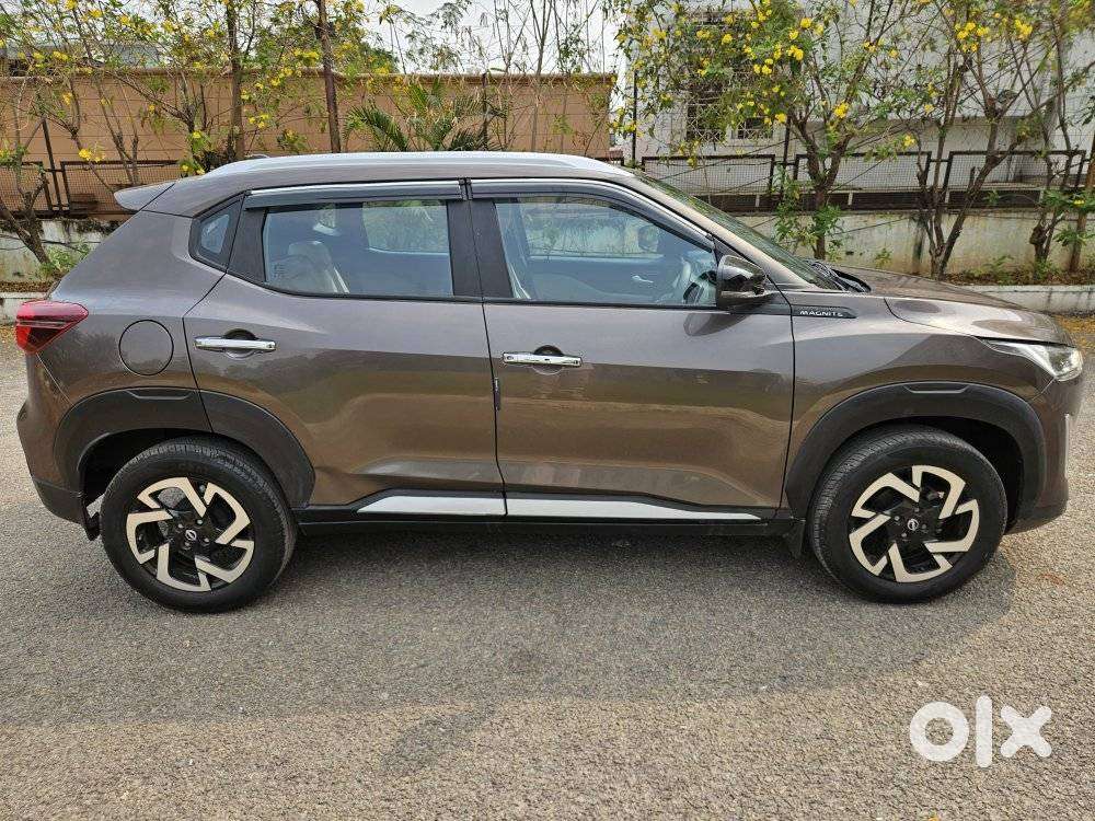 Nissan Magnite 1.0 Xv Premium Turbo, 2023, Petrol