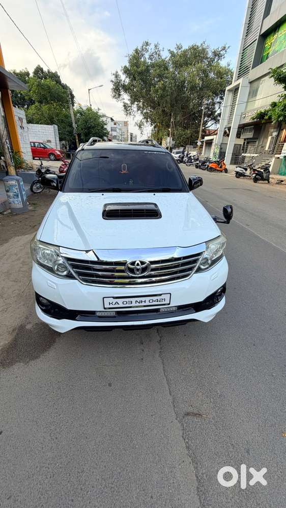Toyota Fortuner Diesel 2011