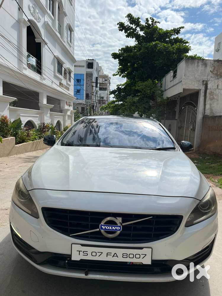 Volvo S60 D5 Inscription, 2016, Diesel