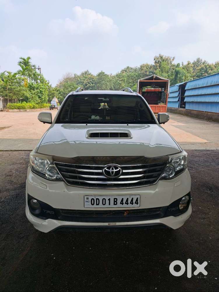 Toyota Fortuner Sportivo 2013