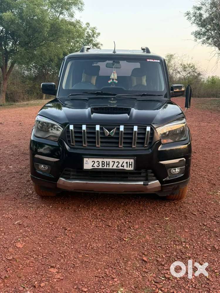 Mahindra Scorpio Black Colour 29 August 2023 Good Condition