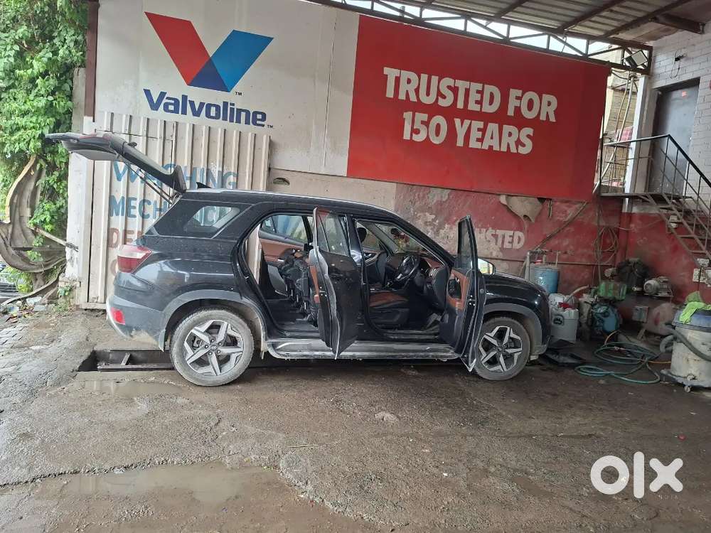 Hyundai Alcazar Automatic Sep-2022 Diesel Well Maintained