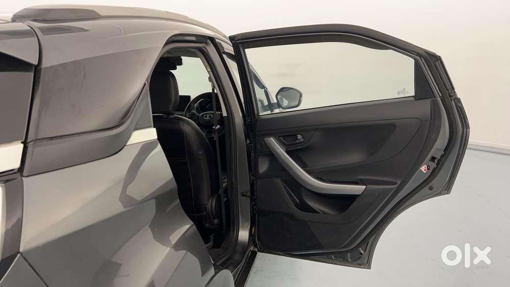Tata Nexon 1.5 Revotorq Xma Amt (s), 2021, Diesel