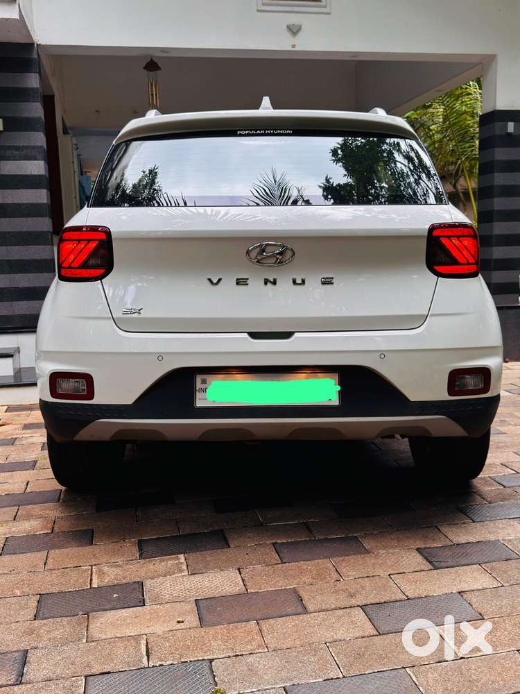 Brand New Condition, New Battery, Alloy Wheel, Sunroof