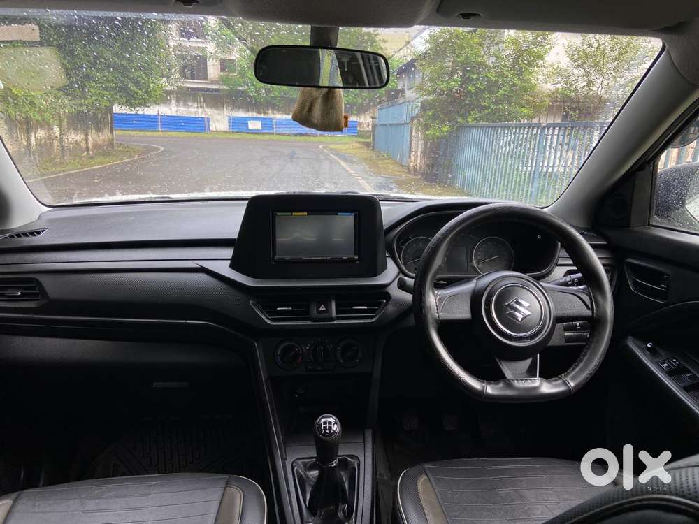 Maruti Suzuki Brezza 1.5 Lxi Smart Hybrid, 2022, Petrol