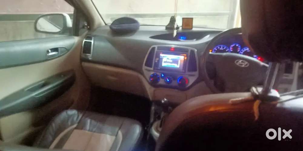 Sale I 20 Car With Cng Fitted On Rc