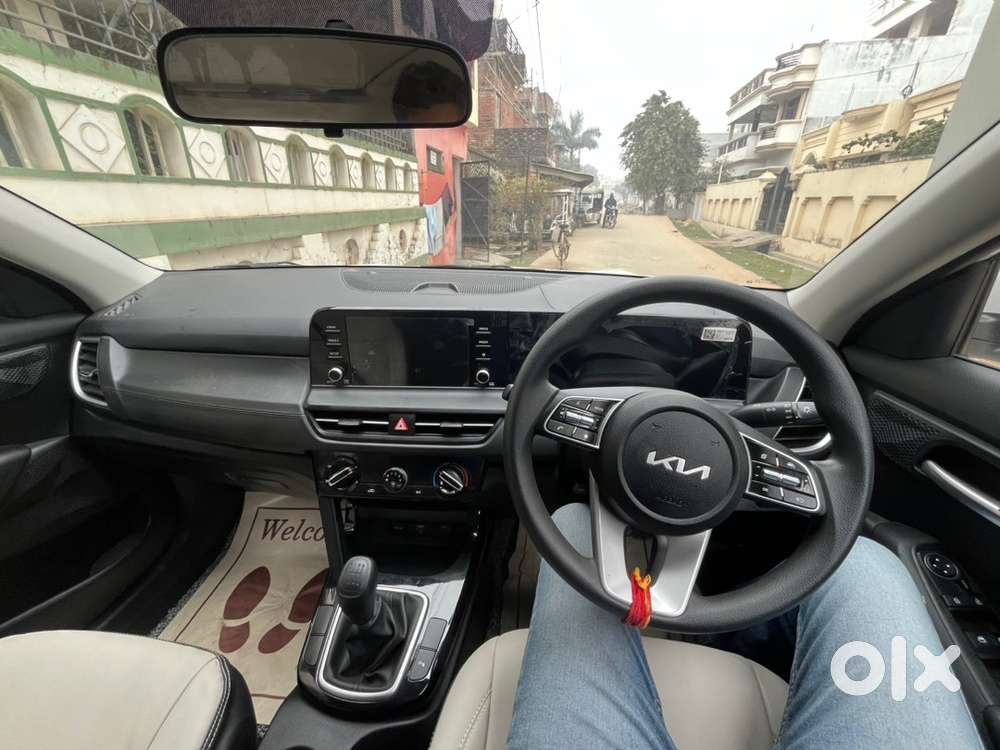 Kia Seltos 2025 Petrol Well Maintained