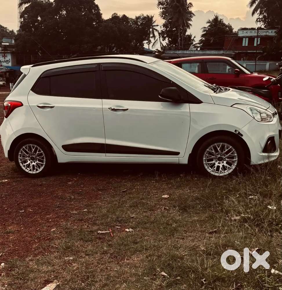 Hyundai Grand I10 2015 Petrol