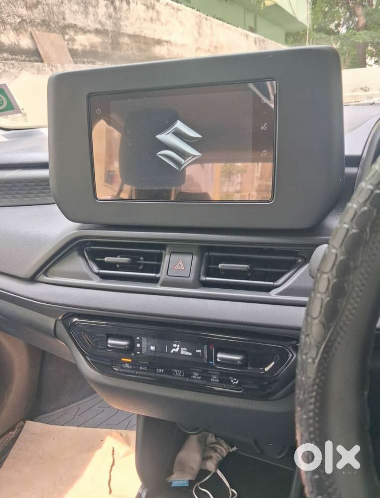 Maruti Suzuki Swift, 2025, Petrol