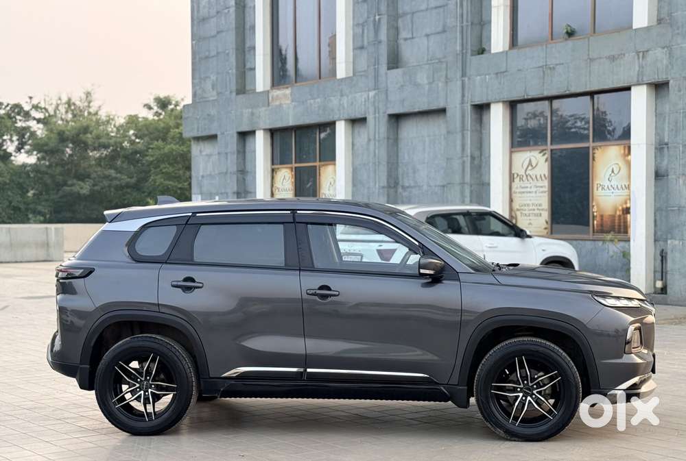 Maruti Suzuki Grand Vitara 1.5 Delta Smart Hybrid At, 2023, Petrol