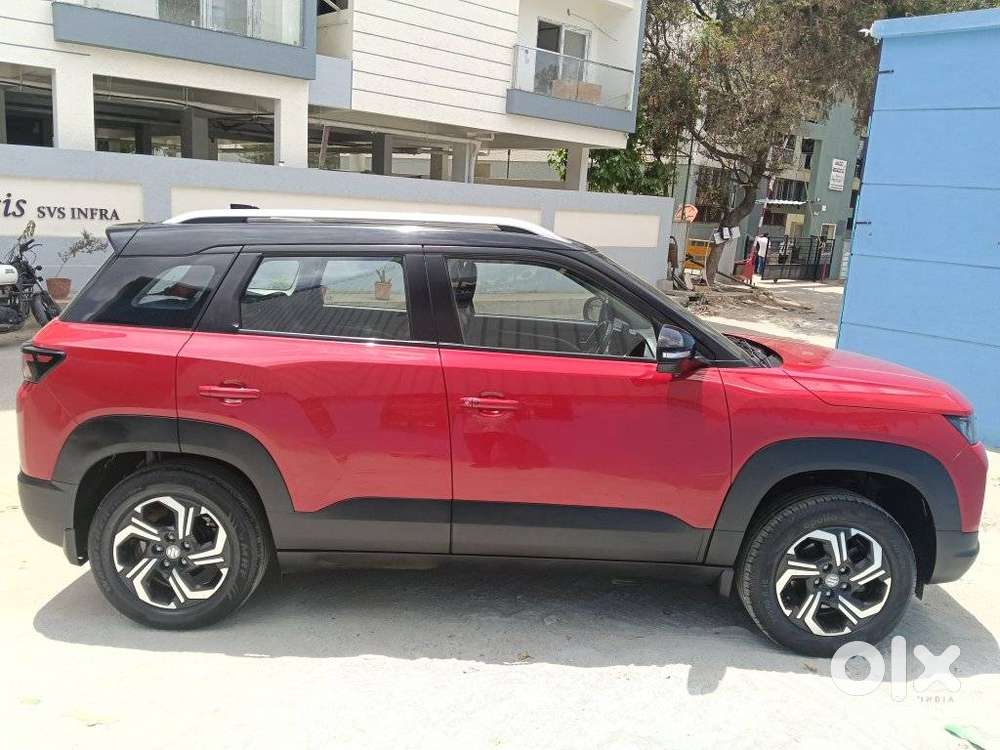 Maruti Suzuki Brezza 1.5 Zxi Plus Smart Hybrid, 2022, Petrol