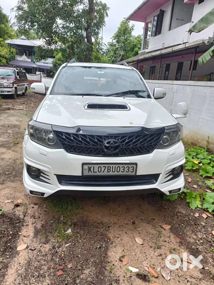 Toyota Fortuner Diesel 2012