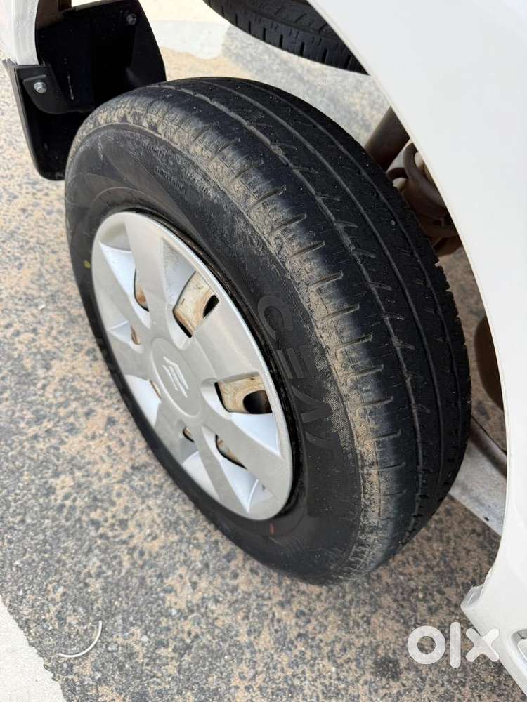 Maruti Suzuki Eeco 2016