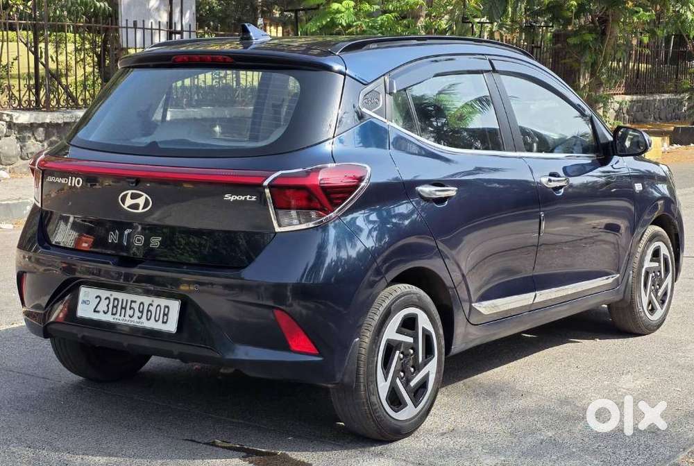 Hyundai Grand I10 Nios Amt Sportz, 2023, Petrol