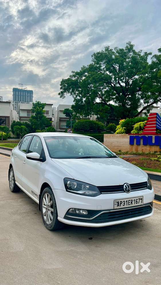 Volkswagen Ameo Highline Plus 2018 Very Less Kms Driven