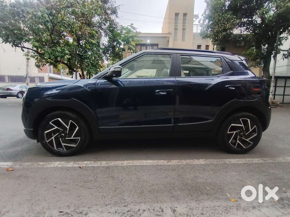 Mahindra Xuv 3xo, 2024, Petrol