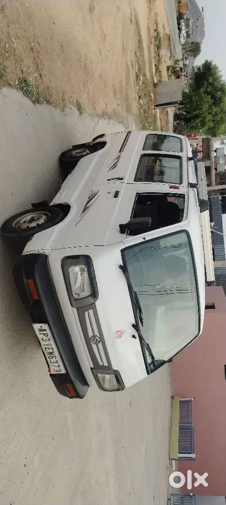 Maruti Suzuki Omni 2018 Petrol Well Maintained