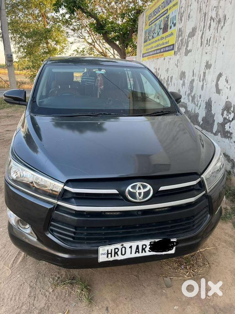 Toyota Innova Crysta 2017