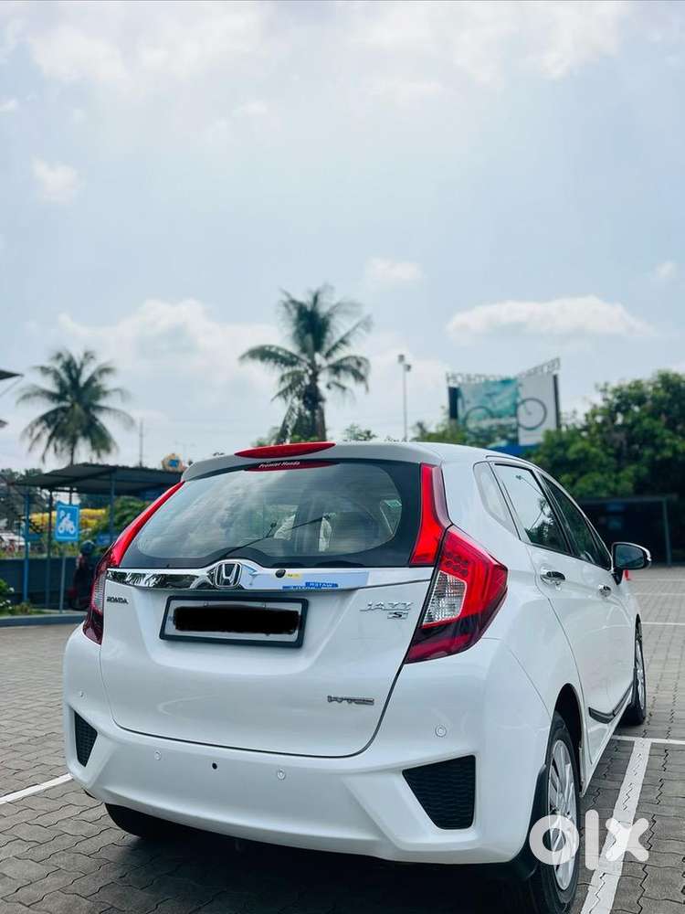 Honda Petrol Car 2017
