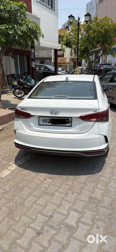 Hyundai Verna Petrol 2023