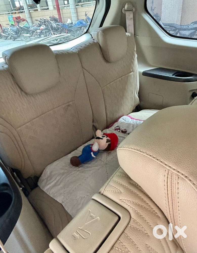 Maruti Suzuki Ertiga 2024 Top Model - Mint Condition