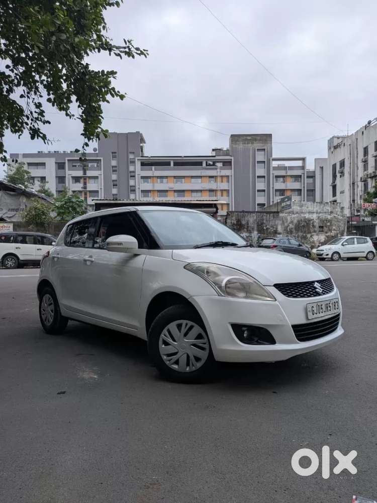Maruti Suzuki Swift Vxi, 2016, Petrol