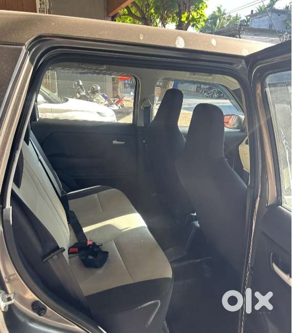 Maruti Suzuki Wagon R Zxi Mt 1.2l, 2023, Petrol