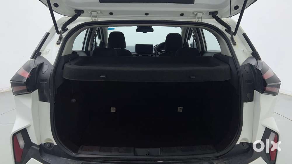 Tata Nexon Creative Plus 1.2 Revotron Petrol 6 Mt, 2023, Petrol