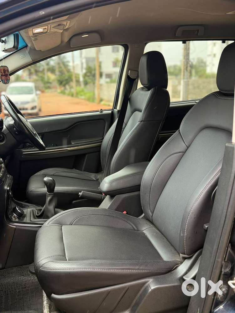Tata Hexa 2.2 Xt 4x2 7 Str, 2017, Diesel