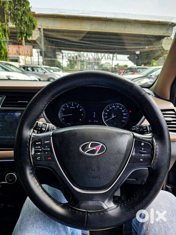 Hyundai I20 Asta (o) 1.2 Mt, 2018, Petrol