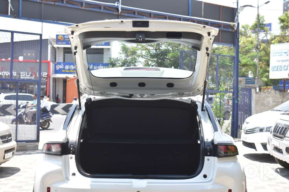 Maruti Suzuki Fronx Delta 1.2 Ags, 2023, Petrol