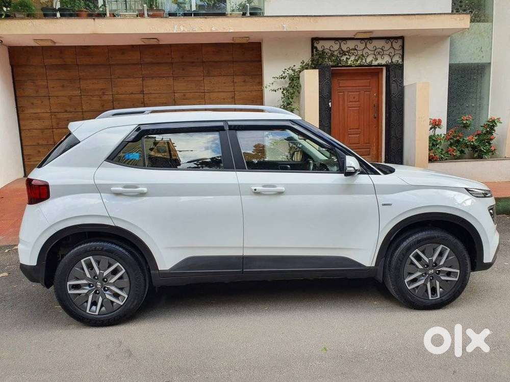 Hyundai Venue 1.0 Sx (o) Turbo Imt, 2022, Petrol