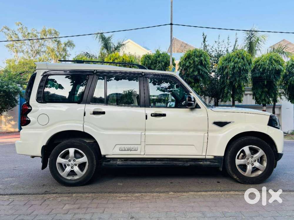 Mahindra Scorpio S11 Mt 7s, 2022, Diesel