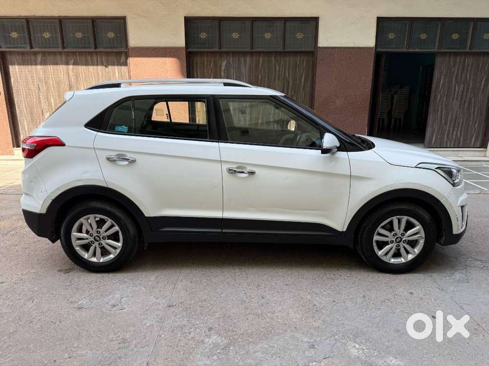 Creta Manual Top Model With Push Button Start