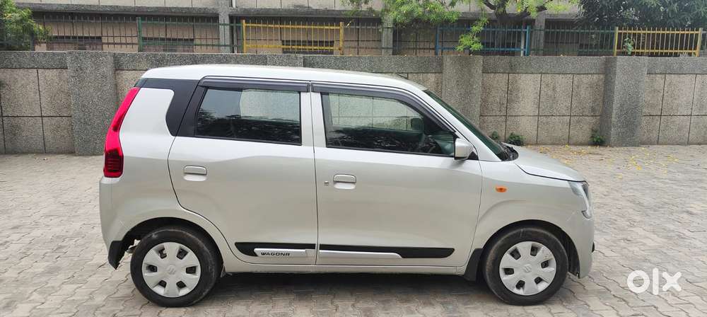 Maruti Suzuki Wagon R 1.0 Vxi Amt, 2022, Petrol