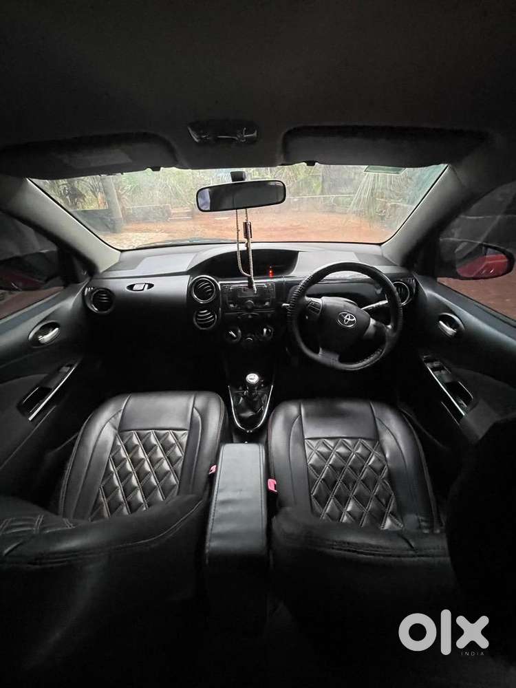Toyota Etios Cross 2016 Diesel Well Maintained