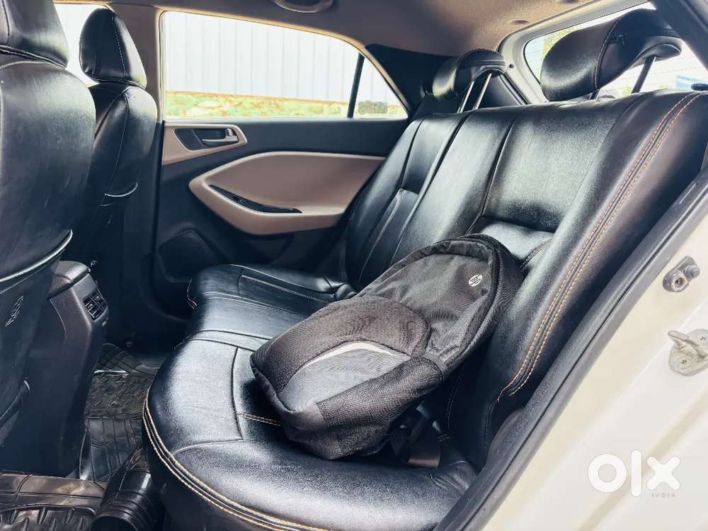 Hyundai I20 Asta 2017 6 Airbags