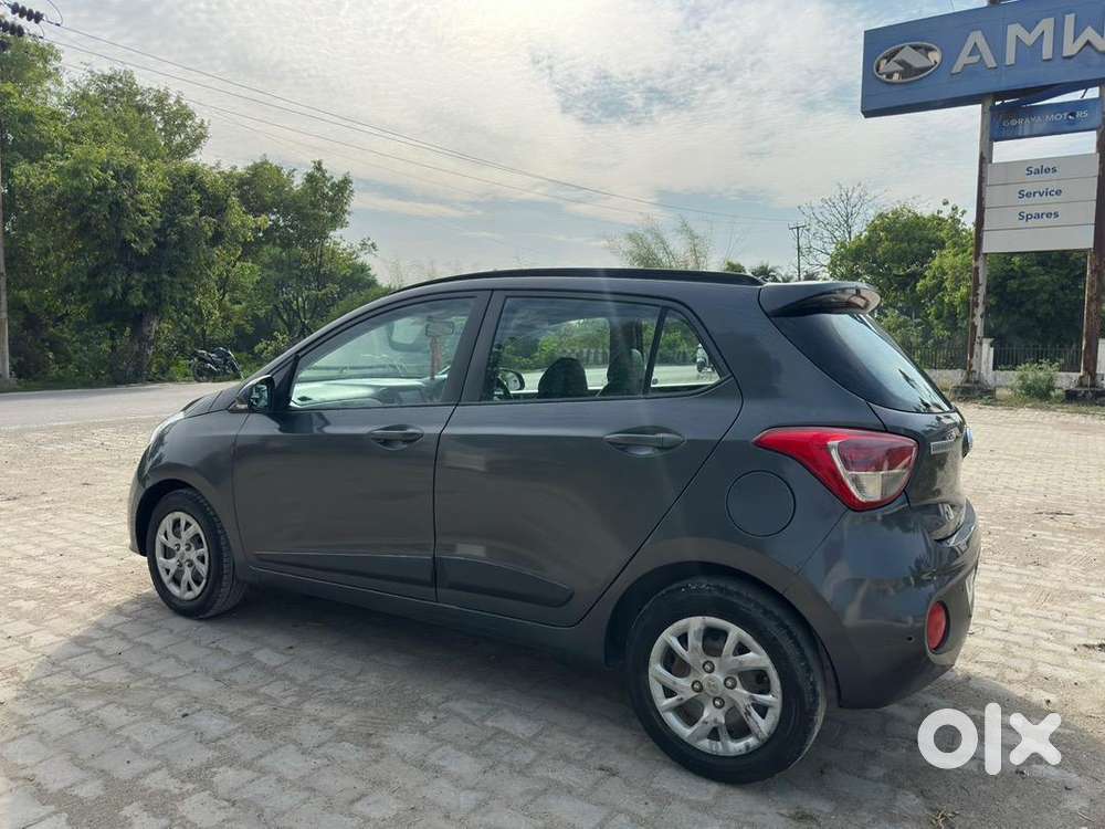 Hyundai Grandi10 Sports Petrol Bs6 Well Maintained.